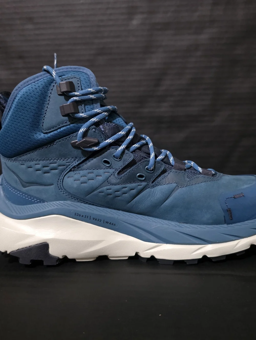 Hoka Womens Blue Coral Kaha 2 Gore Tex Hiking Boots Size 7.5 - Picture 5 of 10